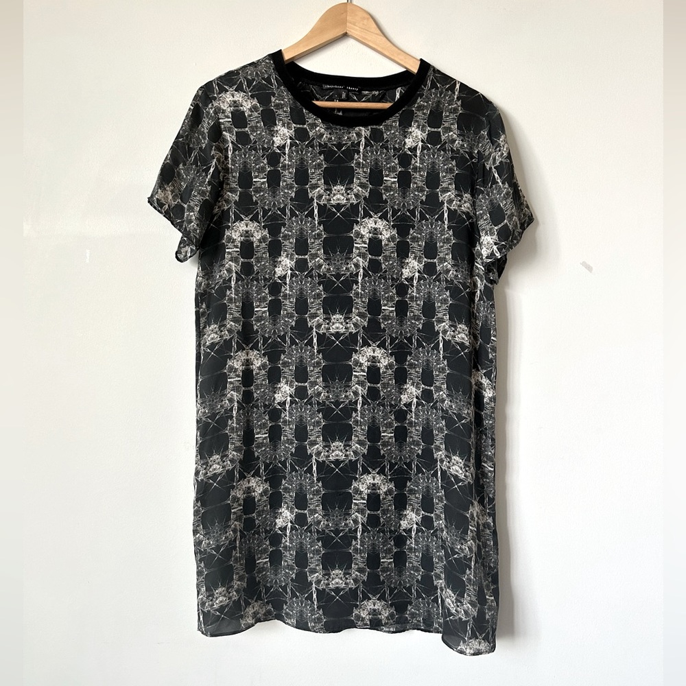 Theyskens Theory | 100% silk short sleeve mini dress